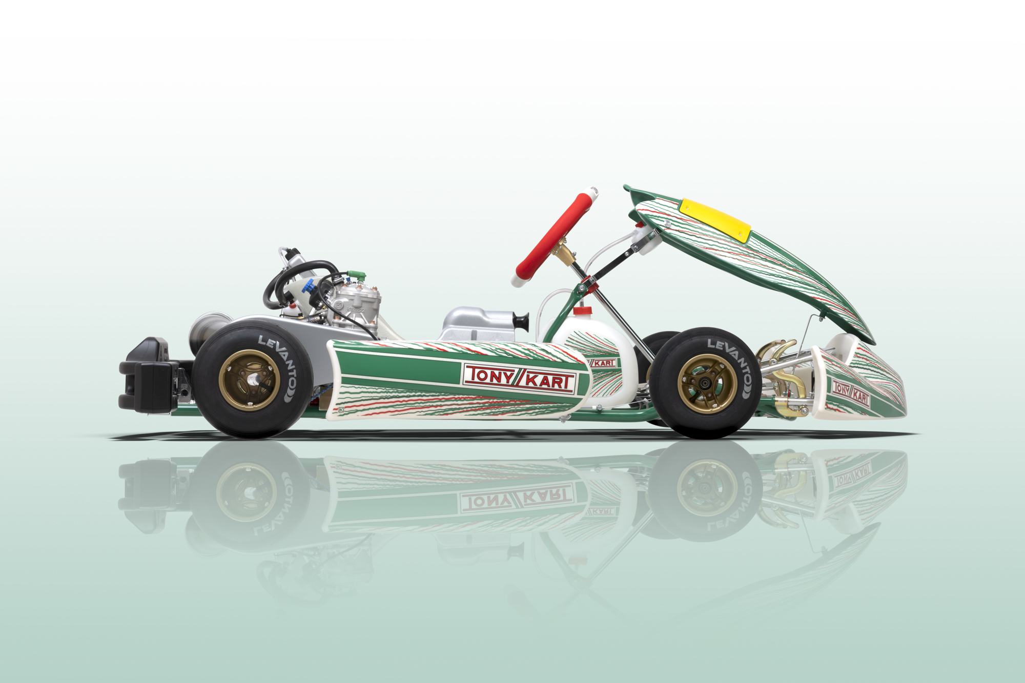 Tonykart green spray paint